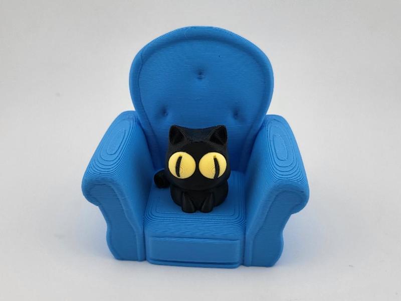 cat on sofa hypnotic NO AMS