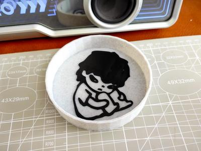 Hirono Mini Tray [Kneeling]