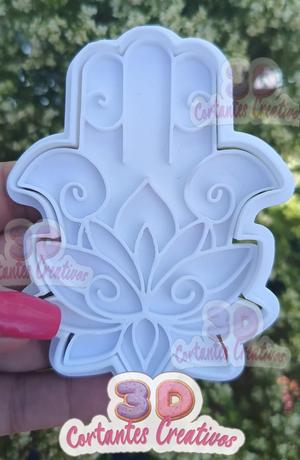 Lotus flower fatima hand cutter 002