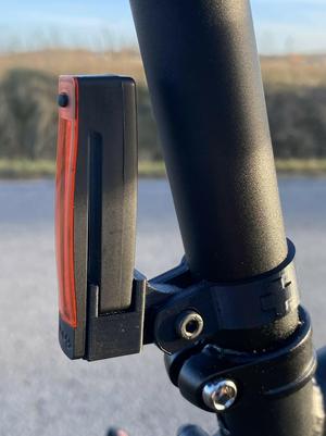 Knog Plus mount on seatpost 27.2mm and 30.9 mm
