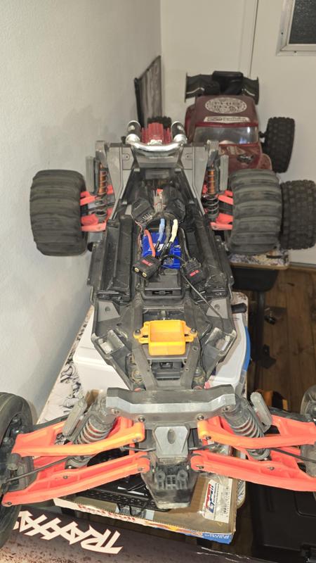 MyRC GNSS holder softcase X-MAXX XRT SANDCAR and KRATON8S