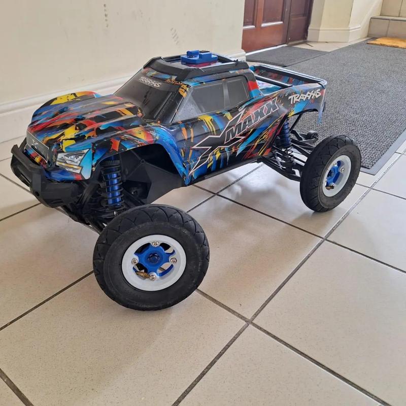 X maxx rims for 200x50 scooter tire