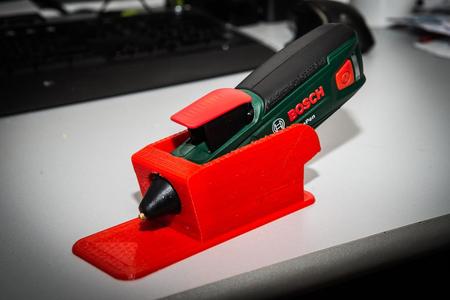 Holder for Bosch GluePen