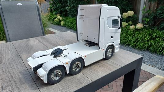 SCANIA S sideskirts and topplate