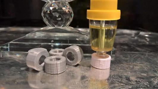 Chanukia oil candles' holder