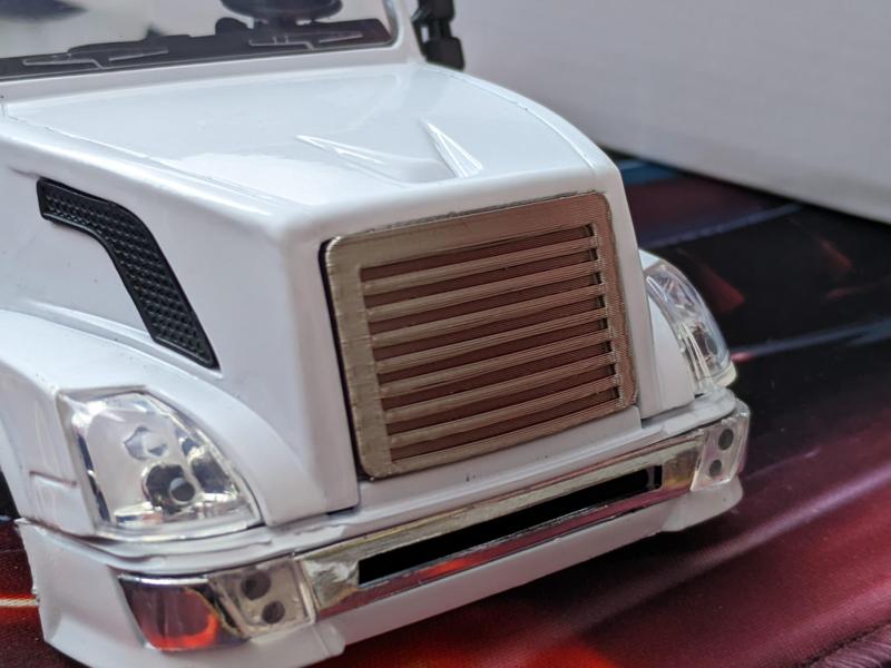 1/32 scale Volvo type grill