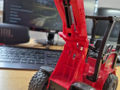 BRUDER Schäffer Farm Loader Arm