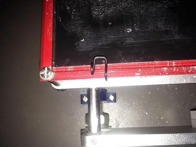 Simple glass plate holder