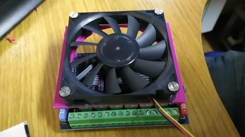 Simple 80mm fan holder for RADDS