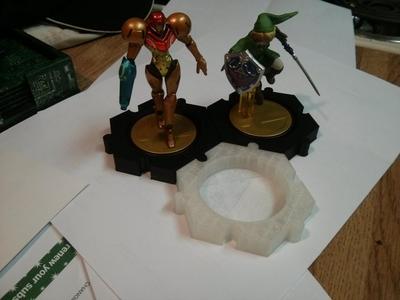 Amiibo figure stand