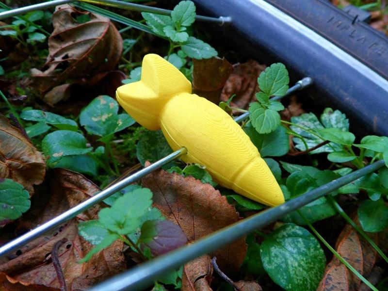 Bicycle spoke rockets