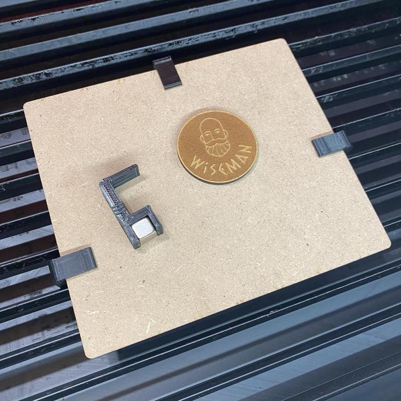 Creality Falcon2 Pro Laser Cutter Magnet Bed Clamp