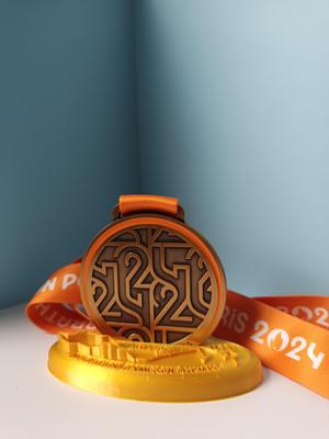 Display medal marathon pour tous paris 2024 42 Km