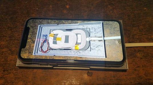 3-Coils Wireless Charger - Charging Bed / Dock