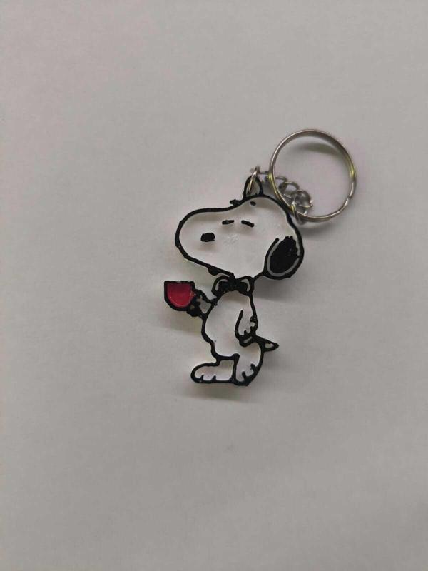 snoopy drinking tea keychain