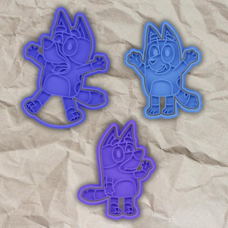 COOKIE CUTTER bluey dog cartoon set of 3