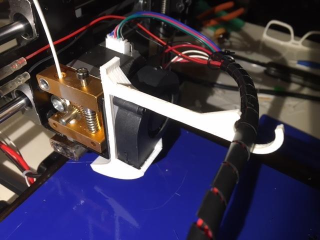 soplador PC17 anycubic prusa i3 con soporte cable