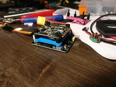 Reptile S800 FC mount on stock pdb