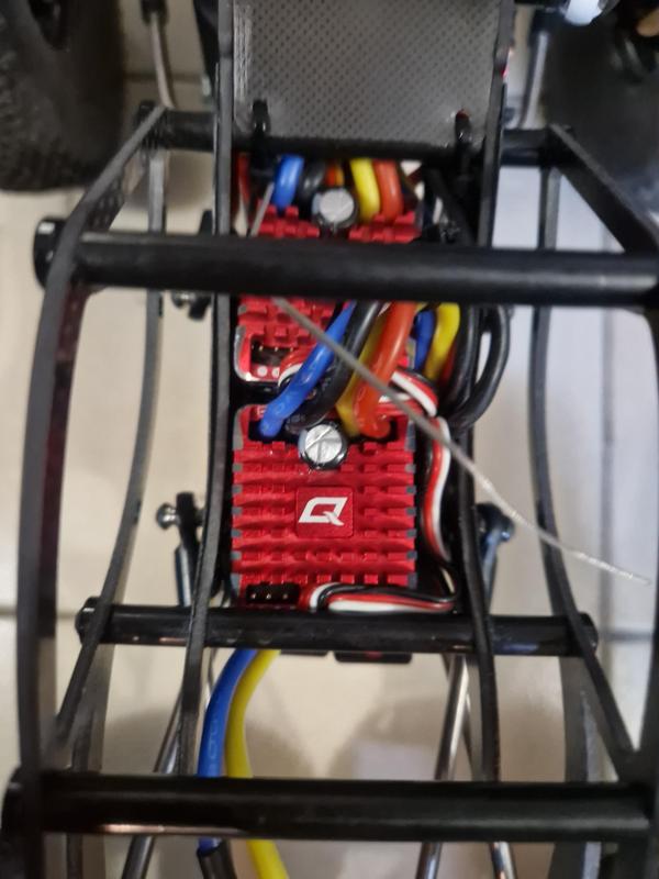 RC4WD MOA BULLY 2 - Plate support for 2 ESC 1080 version 2 drives with wider opening bully2