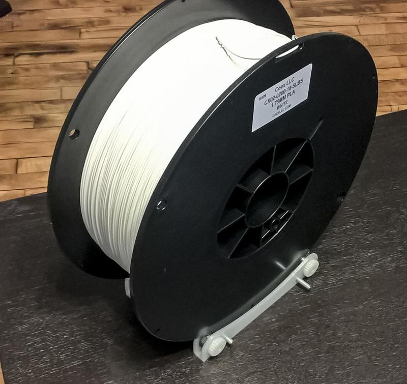 Simple spool holder for big 5lbs-2.2kilos spools