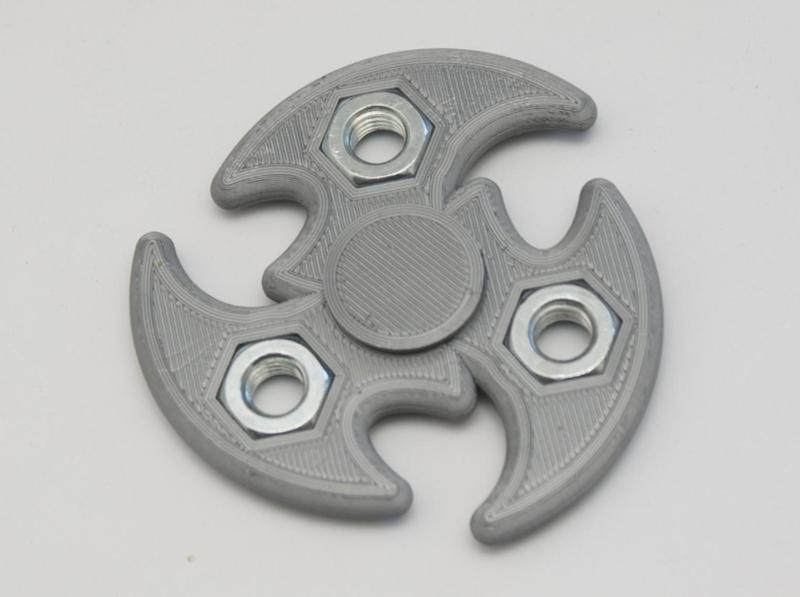 Tri Shuriken Spinner with M10 Hex Nuts