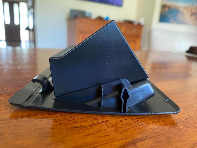 Subaru Impreza / Crosstrek-Storage tray fuse cover