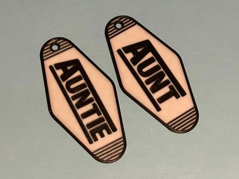 Retro Aunt + Auntie motel keychain