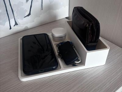 Organizer for keys phone wallet and headphones