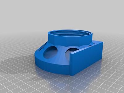 Mason jar feeder for corner