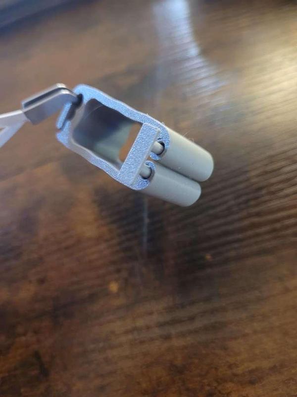 Cable Clip w/ Lock
