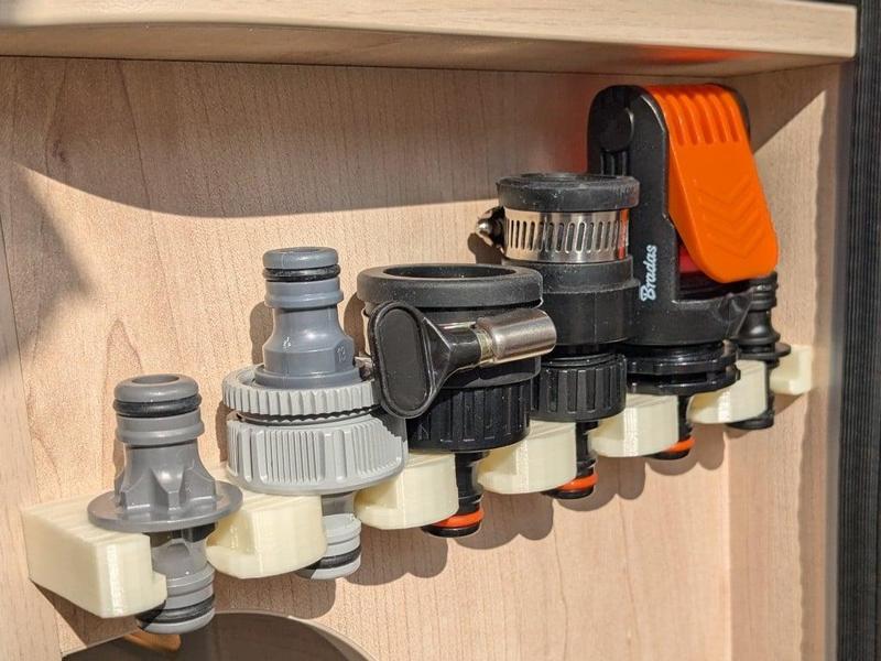 für Gardena - Halter für Camper Wohnmobil Wohnwagen Auto LKW Fahrzeuge Wasserdiebe Adapter SB-Profi System Kupplung Stecker 