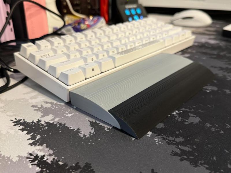 Keyboard Wrist Rest V2 40%