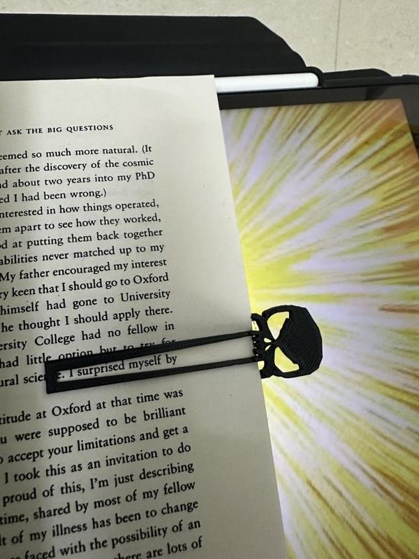 Skull bookmark