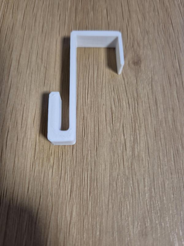 Window Hook / Háček na okno