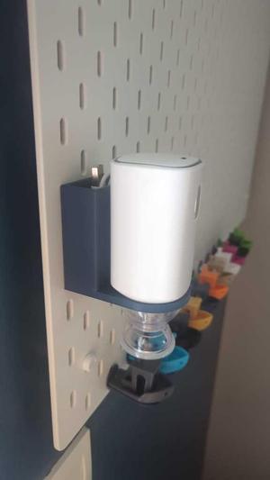 Air vacuum pump holder for Ikea Skadis