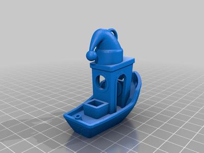 3D Benchy Christmas Hat Tree Ornament (Color Swap Compatible)