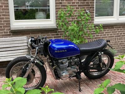 Beeline adapter for caferacer