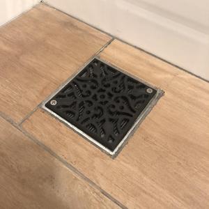 Floor drain decor // Rejilla de piso decorativa 10x10 cm