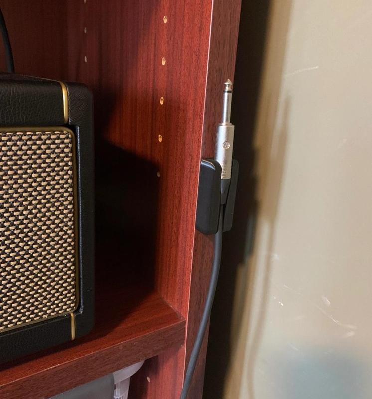 Guitar cable holder