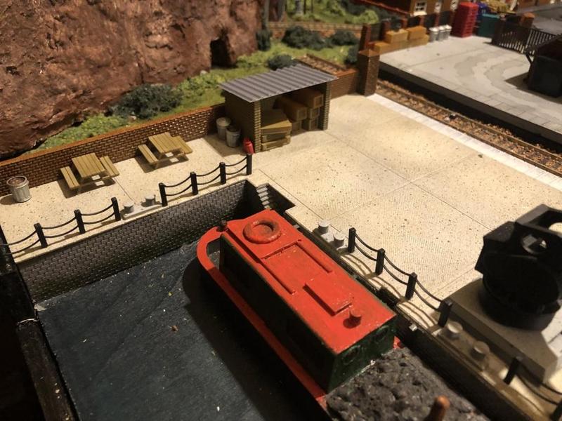 Simple open front shed for OO scale