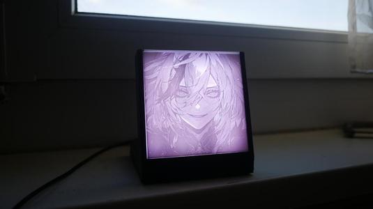 Lithophane Stand with Arduino and Switchable Lithophanes