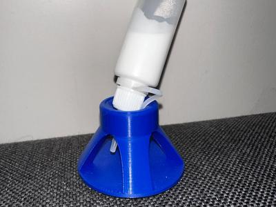 Glue holder