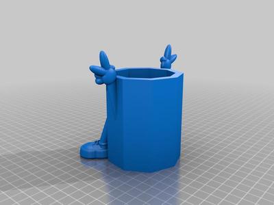 Funny pen holder (for kids)