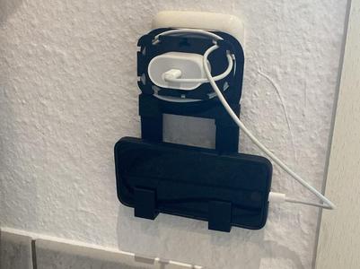Apple USB-C Cabel manager with attachable holder