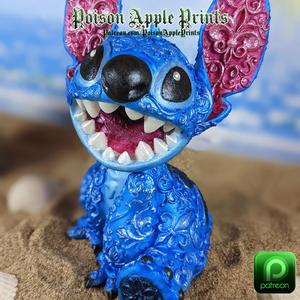 Disney Ornamental #6 - Stitch (Lilo & Stitch)