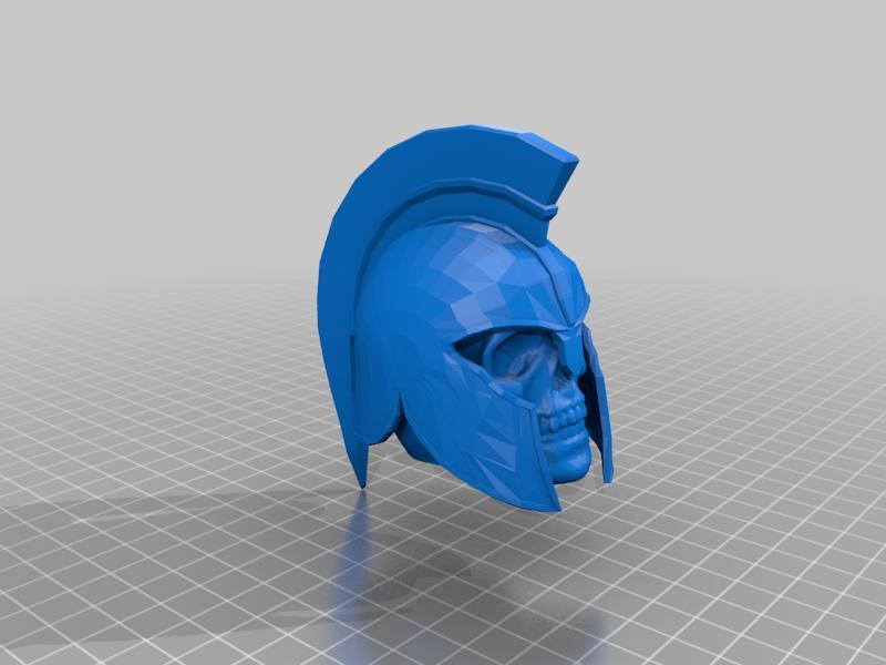 Caveira com capacete