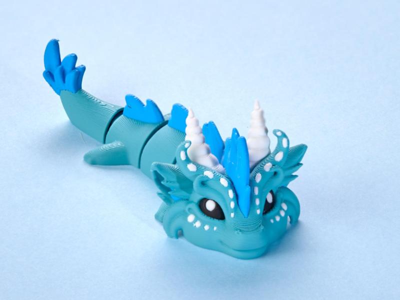 Wind Dragon - Articulated Keychain Figure