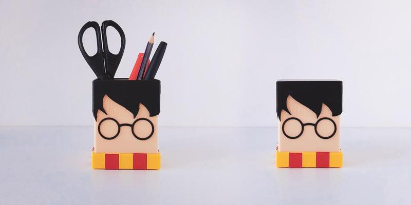 Harry Potter 2-in-1 Pen Holder and Box