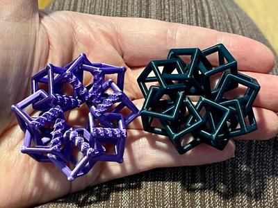 Cube loop fidget