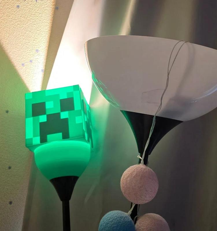 Creeper lampshade   